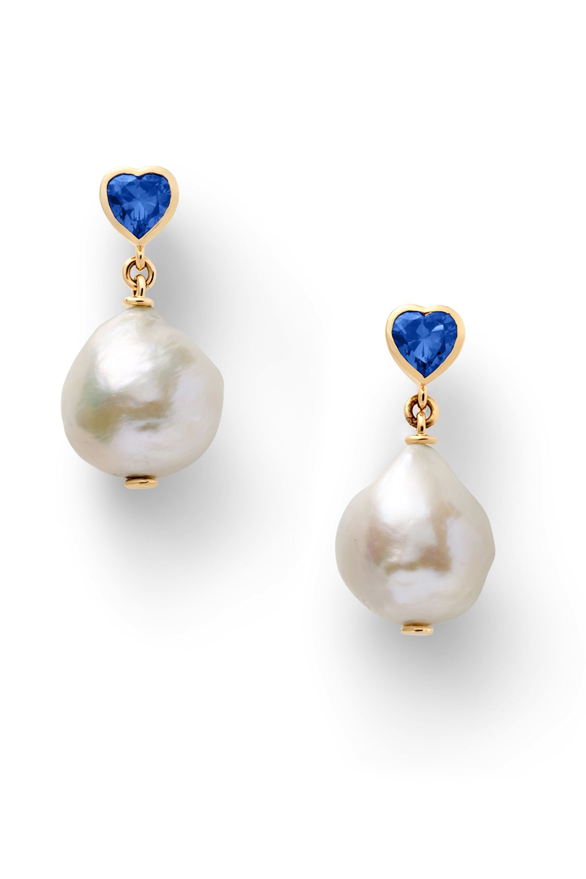 Lover Pearl Drop Earrings