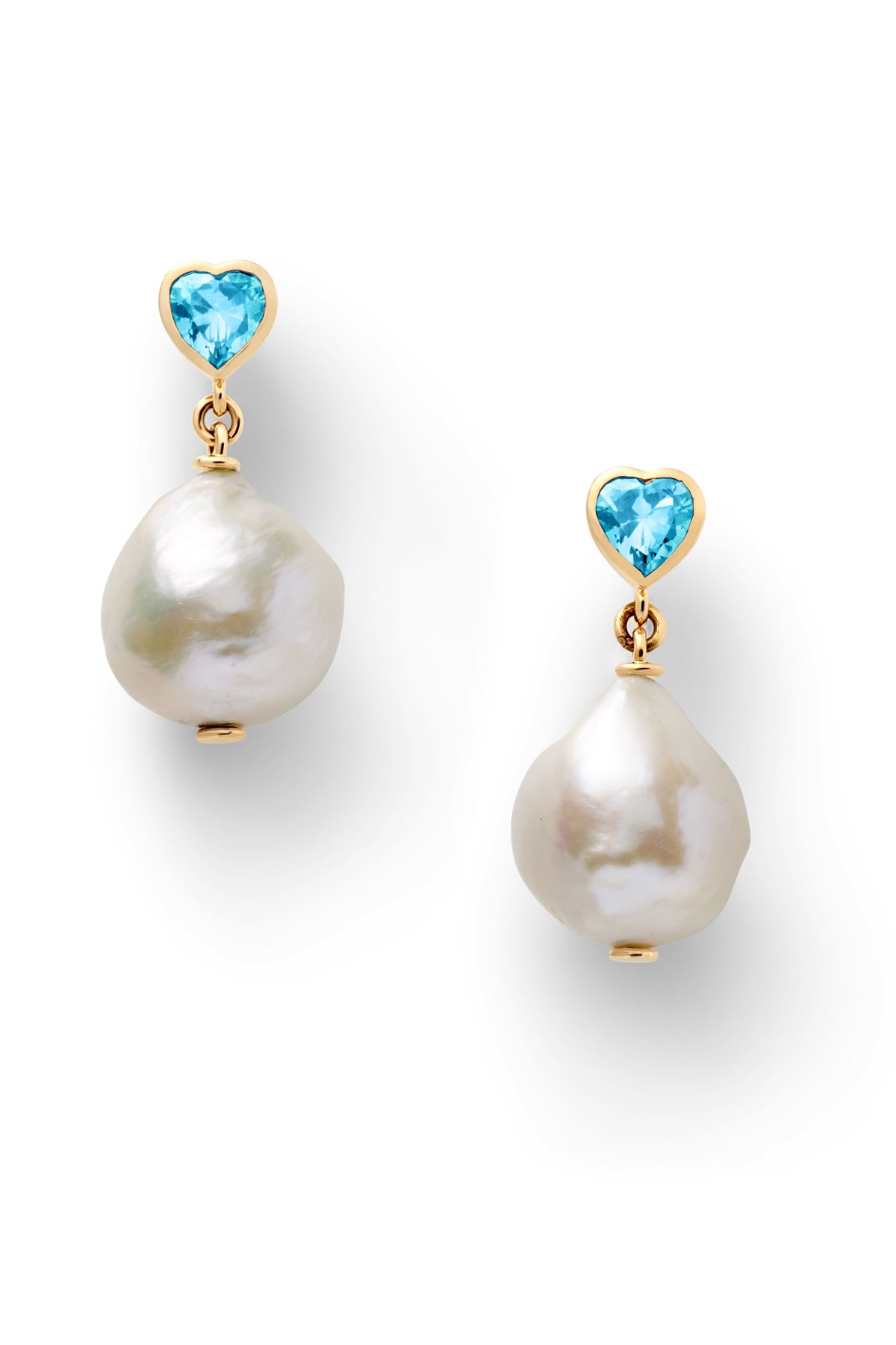 Lover Pearl Drop Earrings